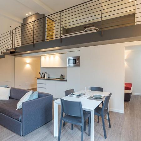 Suite Brunate - By Myhomeincomo Eksteriør bilde