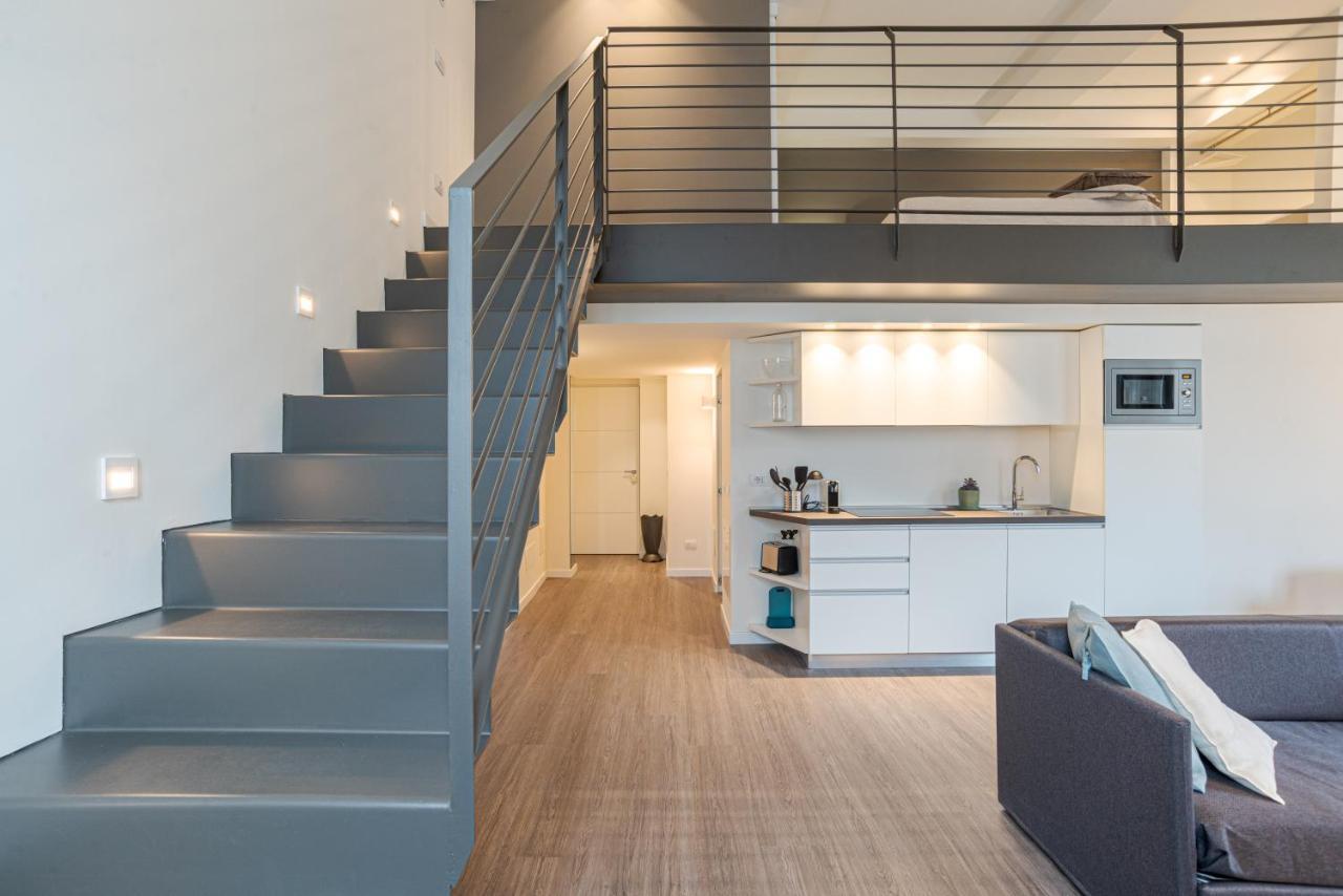 Suite Brunate - By Myhomeincomo Eksteriør bilde