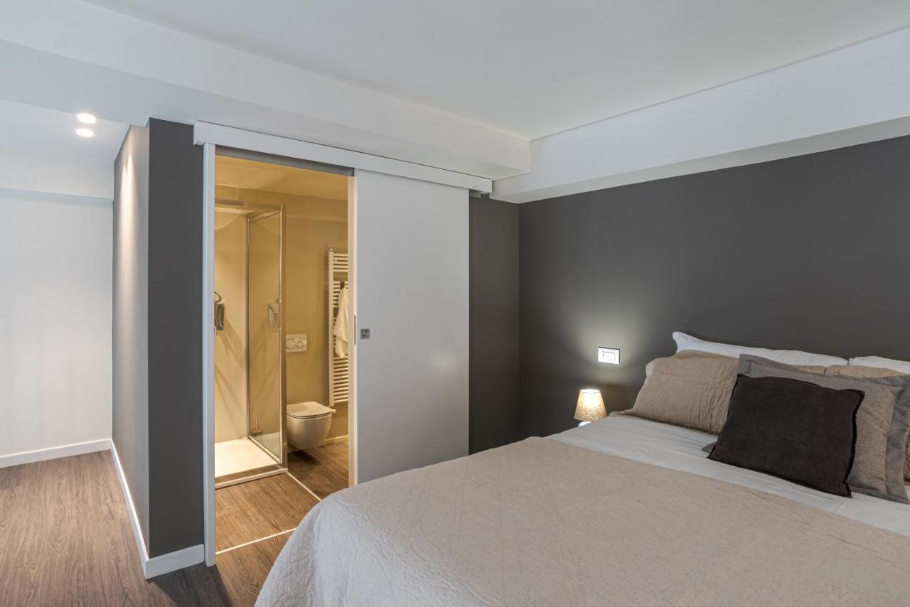 Suite Brunate - By Myhomeincomo Eksteriør bilde